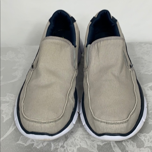 skechers memory foam mens blue